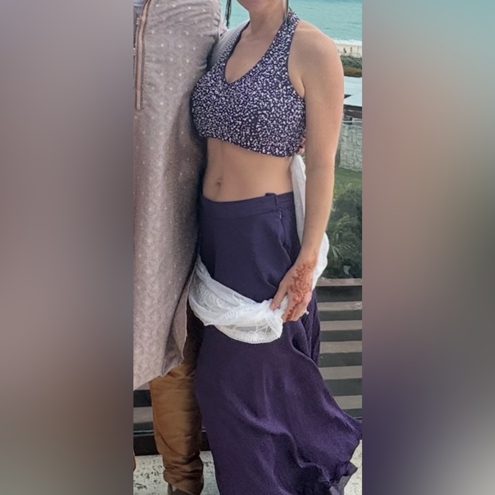 Women’s outfit for Indian wedding celebration - size 38